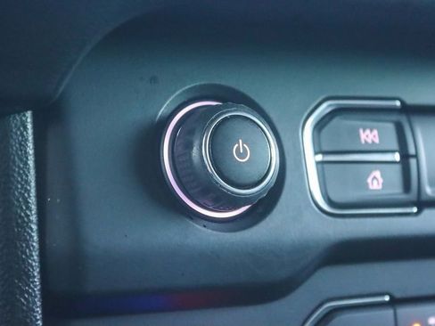 Certified 2022 Chevrolet Suburban LS image 30