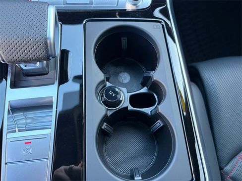 Used 2025 Audi SQ8 Prestige image 19