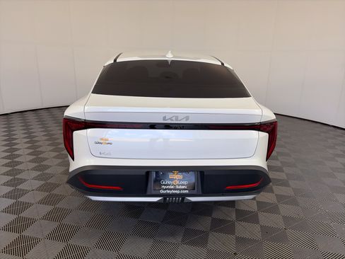 Used 2025 Kia K4 FWD image 9