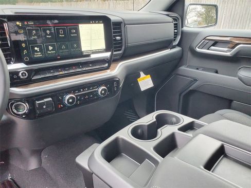 New 2026 GMC Sierra 1500 Elevation image 15