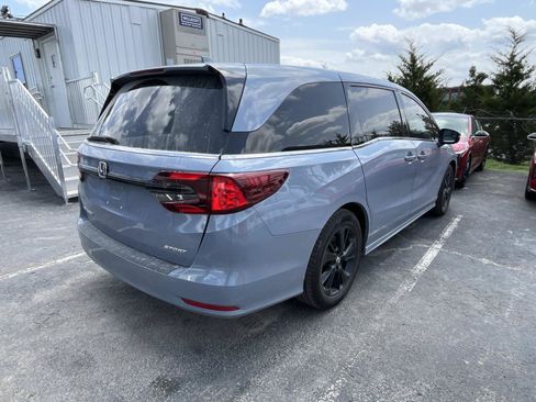 Used 2023 Honda Odyssey Sport image 5
