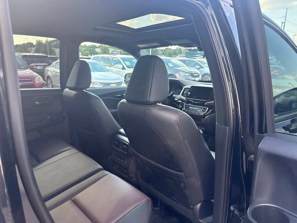 Certified 2026 Honda Ridgeline Black Edition image 33