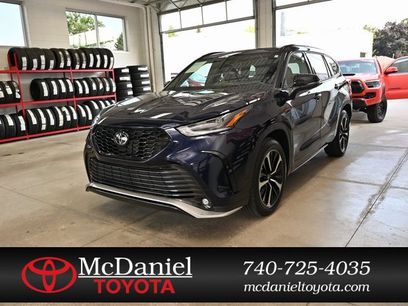 Used 2022 Toyota Highlander XSE