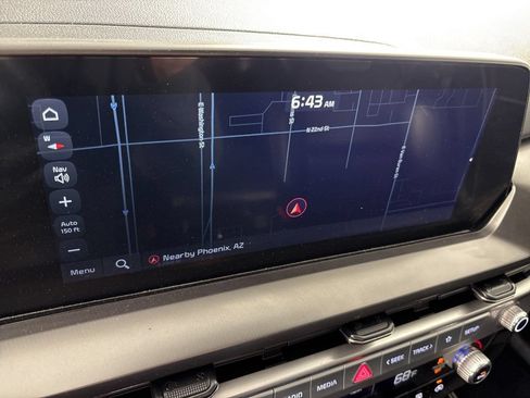 Used 2025 Kia Telluride S AWD/4WD image 41