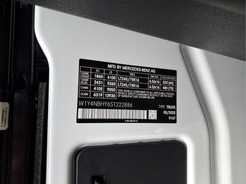 New 2025 Mercedes-Benz Sprinter 2500 image 31