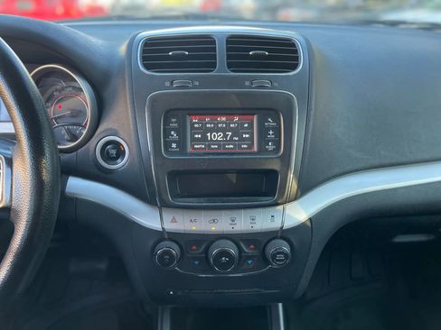 Used 2013 Dodge Journey American Value Package w/ Flexible Seating Group image 17