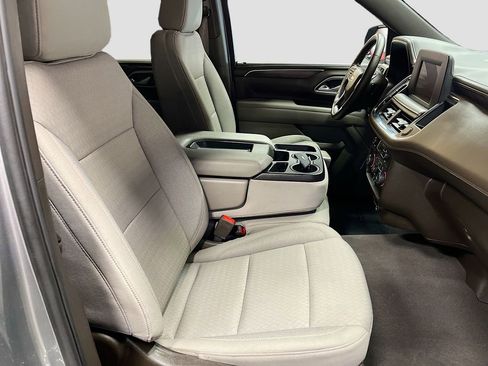 Used 2024 Chevrolet Tahoe LS AWD/4WD image 28