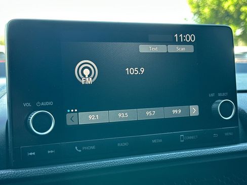 Used 2025 Honda CR-V Sport image 21