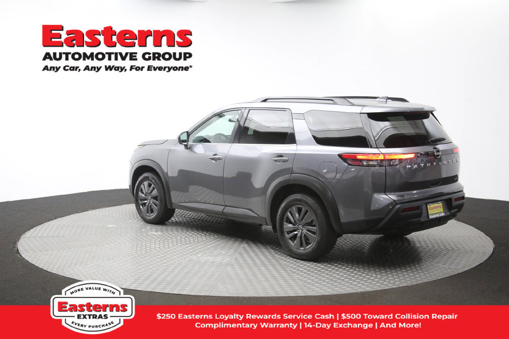 Used 2022 Nissan Pathfinder SV FWD image 65