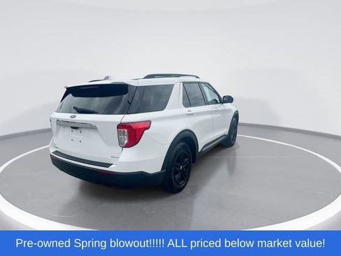 Used 2020 Ford Explorer XLT RWD image 8