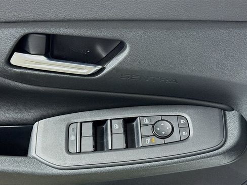 New 2026 Nissan Sentra SV w/ SV Convenience Package FWD image 17