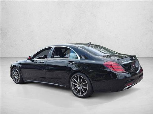 Used 2020 Mercedes-Benz S 560 Sedan image 7