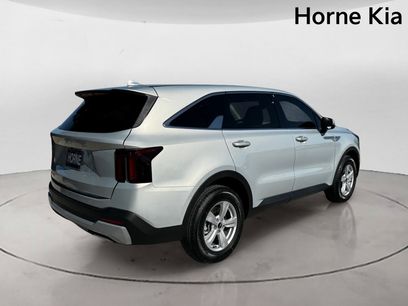 New 2026 Kia Sorento LX