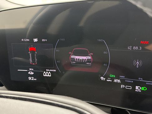 Used 2025 Audi Q6 e-tron Premium Plus w/ Premium Plus AWD/4WD image 21