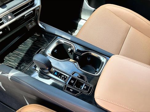 Used 2025 Lexus RX 350 FWD w/ Technology Package image 17