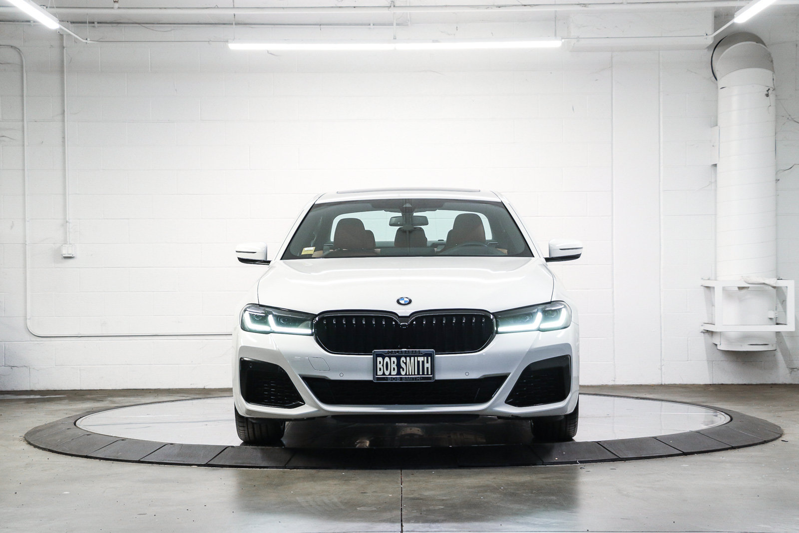 Certified 2023 BMW 540i w/ M Sport Package RWD image 2