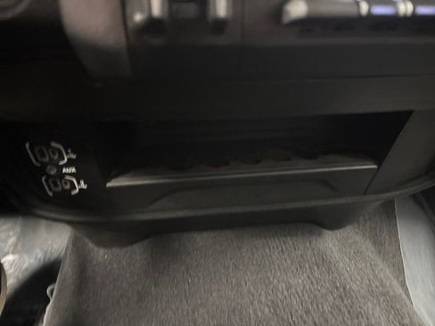 Used 2024 RAM 3500 Big Horn image 20