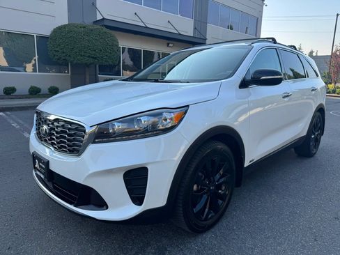 Used 2020 Kia Sorento S AWD/4WD image 4