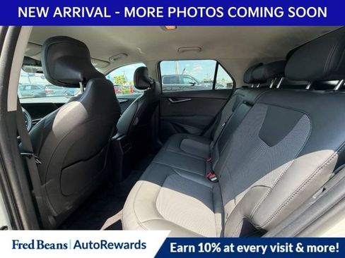 Used 2023 Kia Niro EX FWD image 11