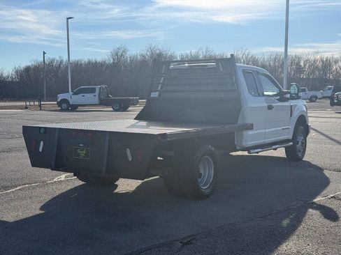 Used 2017 Ford F350 XLT image 5