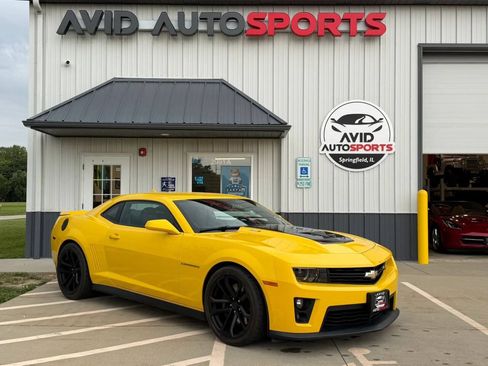 Used 2012 Chevrolet Camaro ZL1 RWD image 2