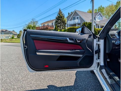 Used 2017 Mercedes-Benz E 400 Cabriolet image 17