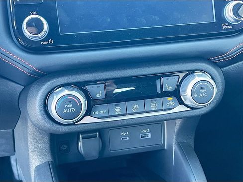 New 2025 Nissan Versa SR image 14