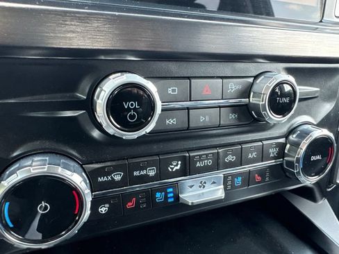 Used 2025 Ford F250 Lariat AWD/4WD image 18