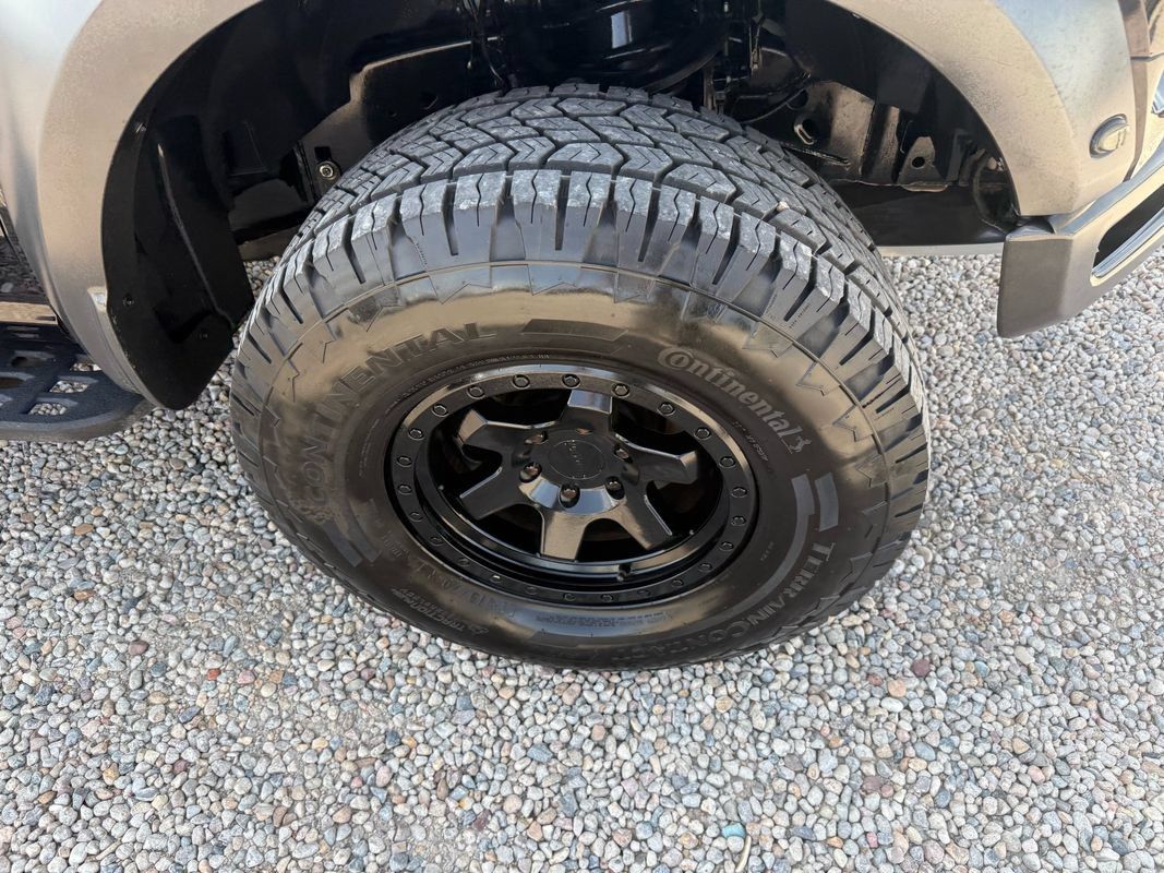 Used 2019 Ford F150 Raptor w/ Equipment Group 802A Luxury AWD/4WD image 34