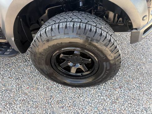 Used 2019 Ford F150 Raptor w/ Equipment Group 802A Luxury AWD/4WD image 34