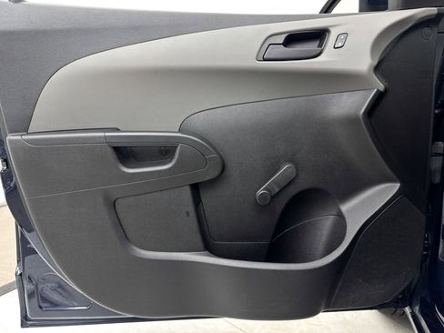 Used 2015 Chevrolet Sonic LS image 25