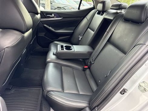 Used 2017 Nissan Maxima 3.5 SL FWD image 23