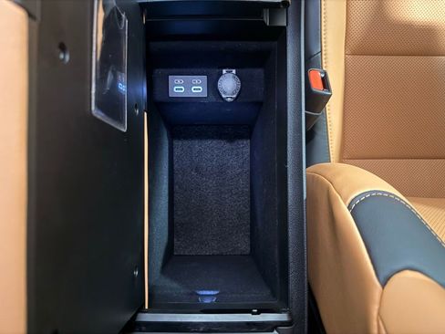 Used 2024 Lexus ES 350 w/ Premium Package image 28