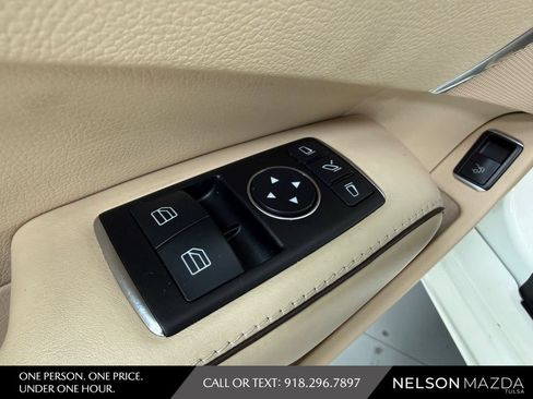 Used 2014 Mercedes-Benz SL 550 image 23