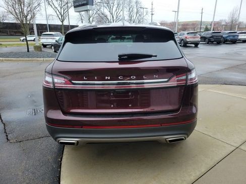Used 2023 Lincoln Nautilus AWD w/ Premium Package image 12