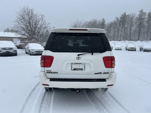 Used 2004 Toyota Sequoia Limited image 5