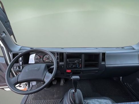 New 2025 Chevrolet Low Cab Forward RWD image 16