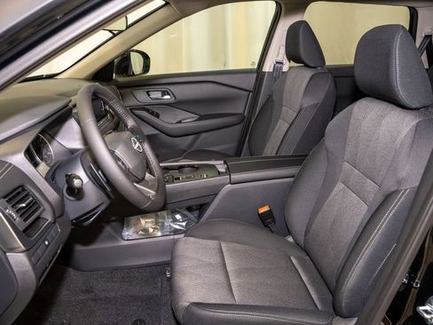 New 2026 Nissan Rogue SV image 12