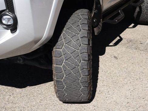 Used 2022 Toyota 4Runner TRD Off-Road Premium w/ Moonroof Package image 52