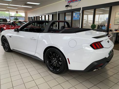 Used 2024 Ford Mustang GT Premium RWD image 6
