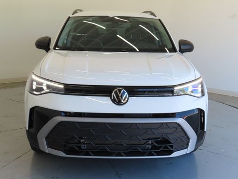 Used 2026 Volkswagen Taos S FWD image 9