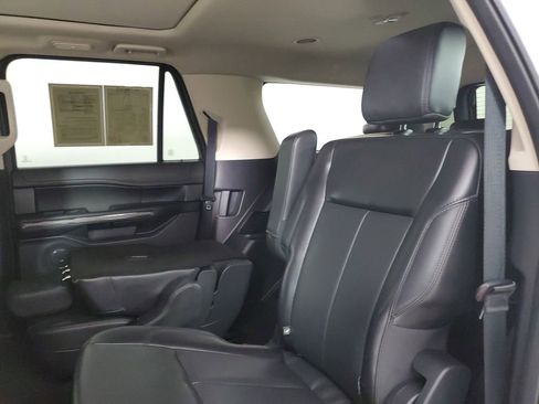 Used 2022 Ford Expedition Max XLT AWD/4WD image 13
