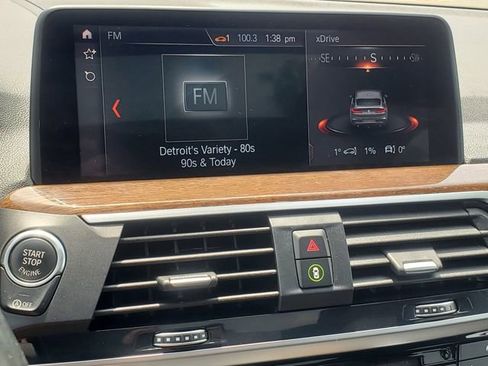 Used 2019 BMW X4 xDrive30i w/ Driving Assistance Package AWD/4WD image 21
