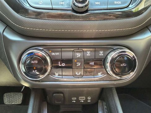 Used 2021 Chevrolet TrailBlazer ACTIV w/ Sun and Liftgate Package AWD/4WD image 35