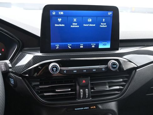 Used 2026 Ford Escape ST-Line image 15