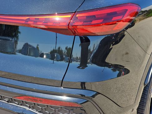 New 2026 Audi SQ5 Premium Plus AWD/4WD image 38