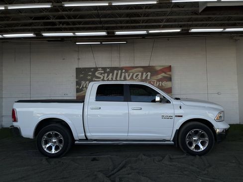 Used 2018 RAM 1500 Laramie image 7