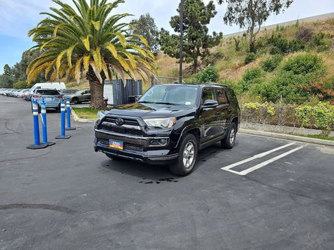 Used 2020 Toyota 4Runner Nightshade image 3