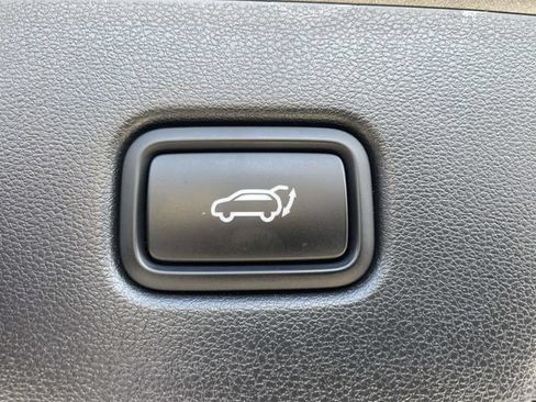 Used 2022 Hyundai Tucson Limited FWD image 10