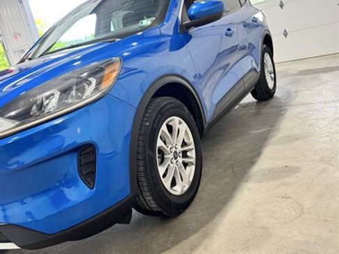 Used 2020 Ford Escape SE AWD/4WD image 4